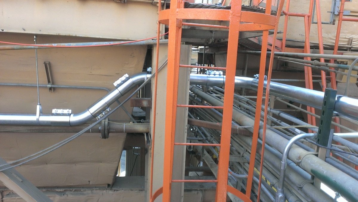 Correct Installation of Industrial Vacuum Tubing With Unistrut and Tube Hangers